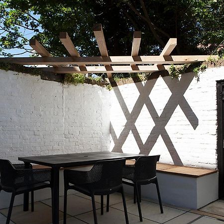 Central Hastings, Stylish-Luxe, Seaside Apartment. מראה חיצוני תמונה