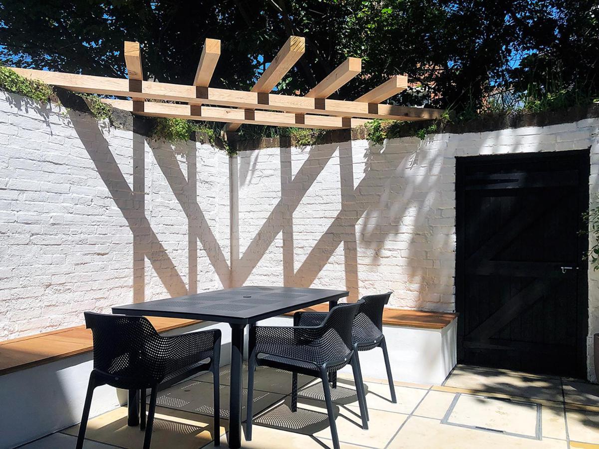 Central Hastings, Stylish-Luxe, Seaside Apartment. מראה חיצוני תמונה